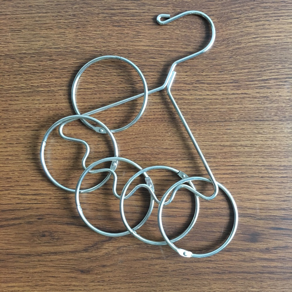 Storage Accessory Organizer Belt / Scarf Hanger